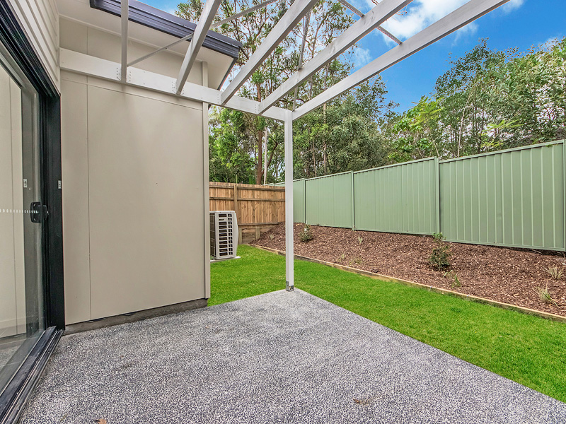 4A/5 Richards Street, LOGANLEA, QLD 4131 AUS