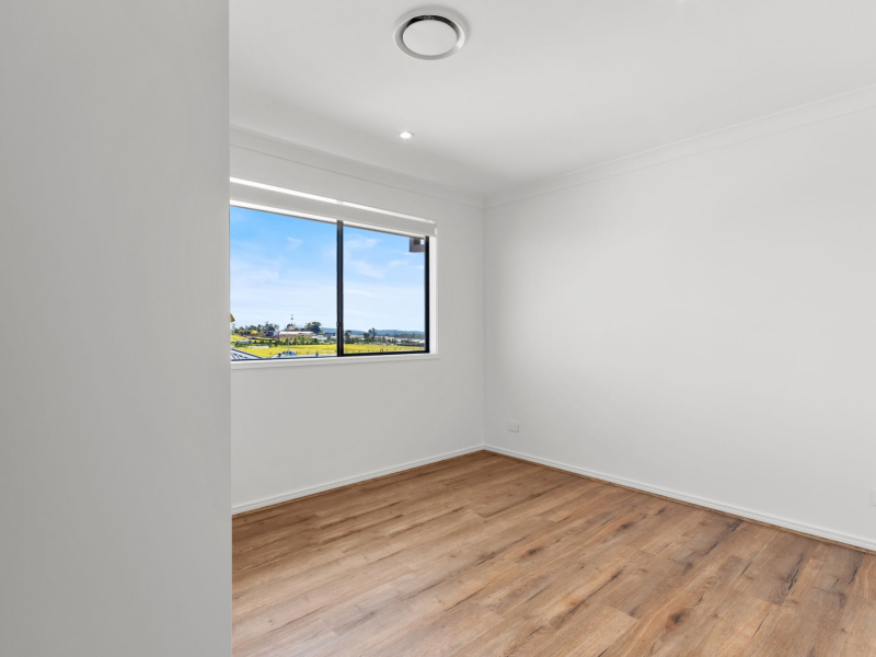 46 Wallaroo Crescent, Ripley, QLD 4306