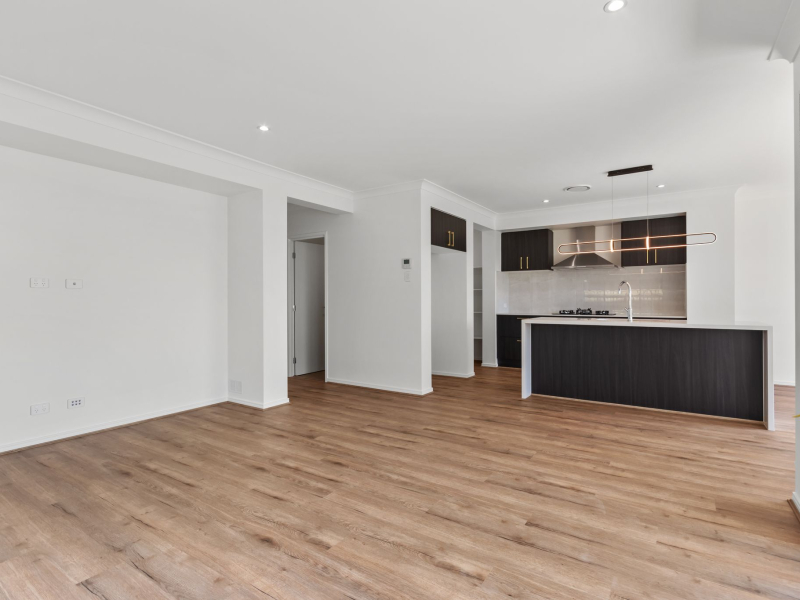 46 Wallaroo Crescent, Ripley, QLD 4306
