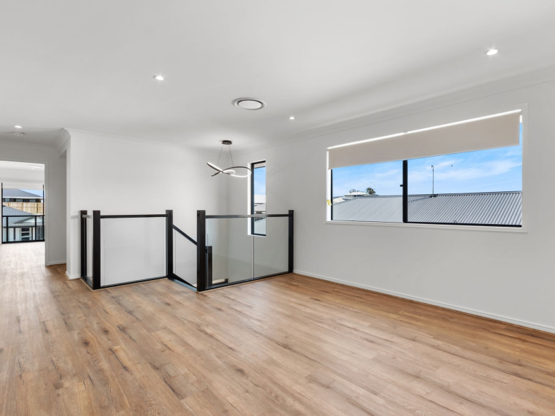 46 Wallaroo Crescent, Ripley, QLD 4306