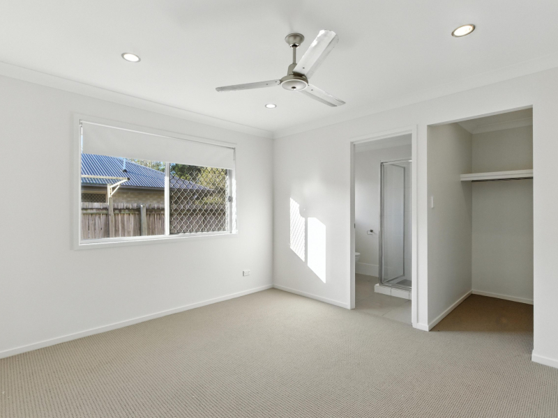 10 Elmore, Bundamba, QLD 4304
