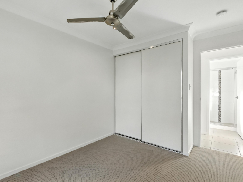 10 Elmore, Bundamba, QLD 4304