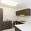 2/7 Bluegrass Crecent, Hillcrest, QLD 4118 Australia