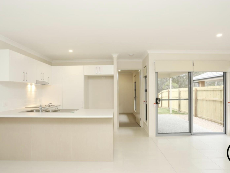 1/43 Ryrie Court, Park Ridge, QLD 4125