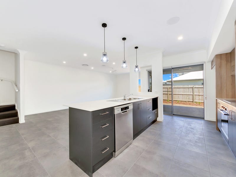 39 Apollo Street, NEWPORT, QLD 4020 AUS