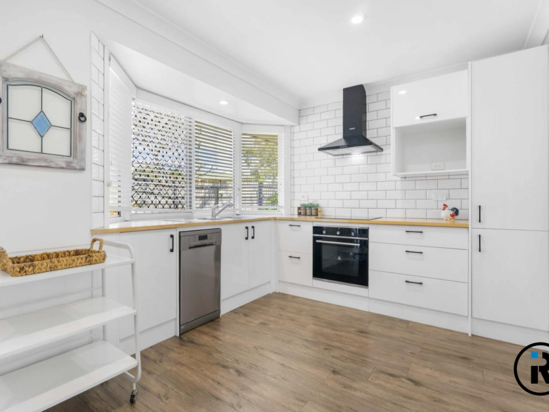205 Esplanade South, Deception Bay, QLD 4508 Australia