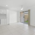 2/10 Beano Street, Marsden, QLD 4132 Australia