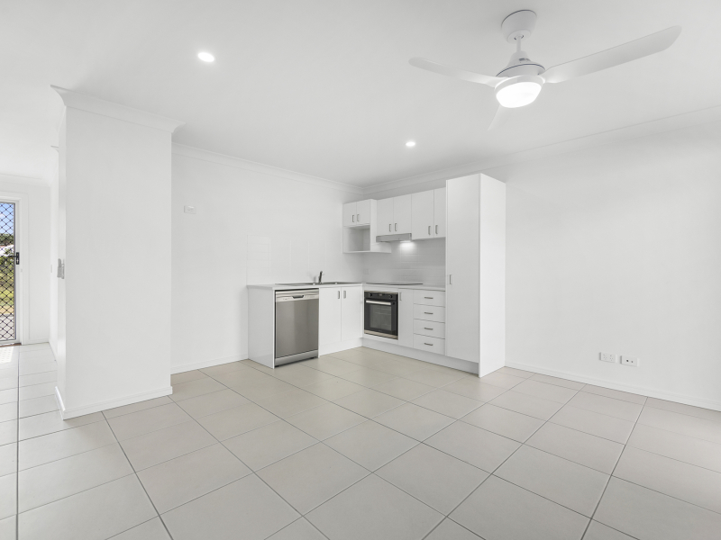 2/10 Beano Street, Marsden, QLD 4132 Australia