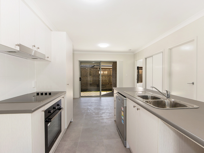 1/9 Barkala Avenue, LOGANLEA, QLD 4131 AUS