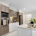 24 Valley Mist Place, Maudsland, QLD 4210