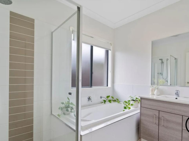 24 Valley Mist Place, Maudsland, QLD 4210