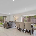 24 Valley Mist Place, Maudsland, QLD 4210