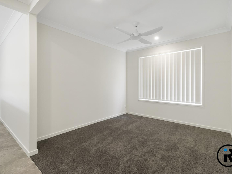 5 Wilsons Peak Way, White Rock, QLD 4306 Australia