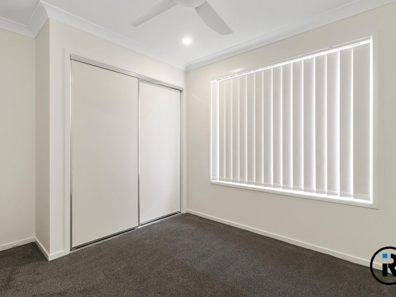 5 Wilsons Peak Way, White Rock, QLD 4306 Australia