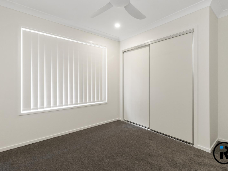 5 Wilsons Peak Way, White Rock, QLD 4306 Australia