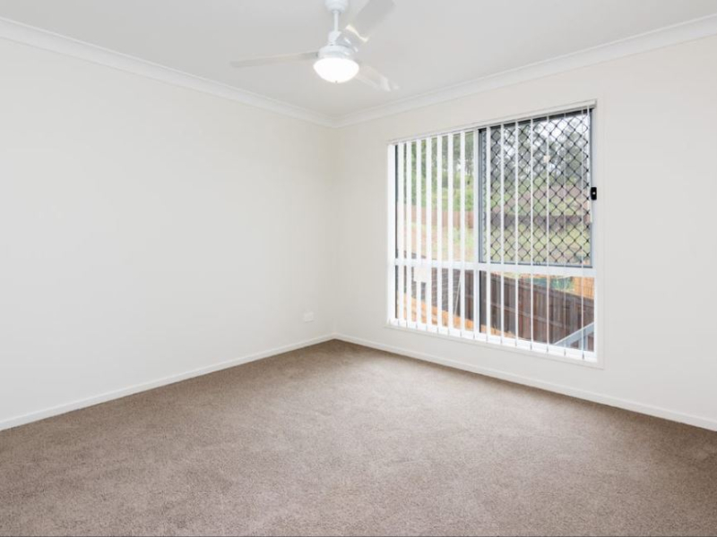 1/52a Brentwood Drive, Bundamba, QLD 4304