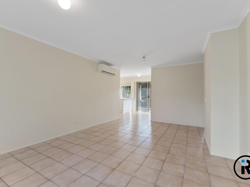 2/69 Studio Drive, Oxenford, QLD 4210