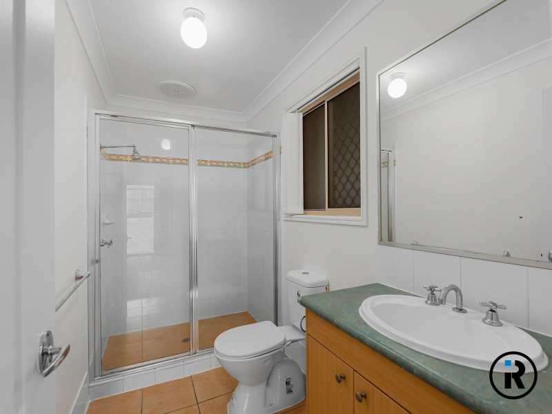 15 Burrawang Street, Redbank Plains, QLD 4301 Australia
