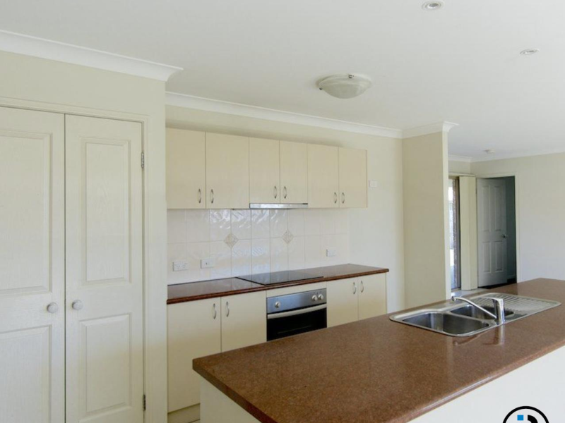 24 Haslingden Park Drive, Lowood, QLD 4311