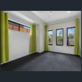 9 Woodward Place, DEEBING HEIGHTS, QLD 4306 Australia